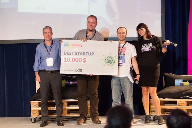 best-startup-startupspotlight-2014-axosuits